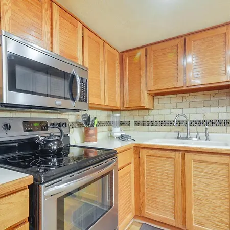 Brian Head Getaway With Hot Tub Near National Parks! Apartment Exterior photo